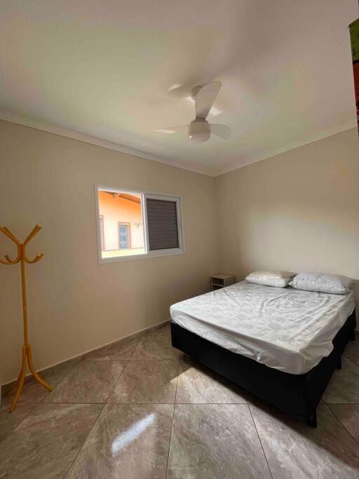 Completo Com Wi-fi E Piscina Apartamento Ubatuba